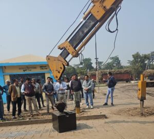 वांट माप व गन्ना विभाग ने सावितगढ़ मिल के कांटों की जांच की