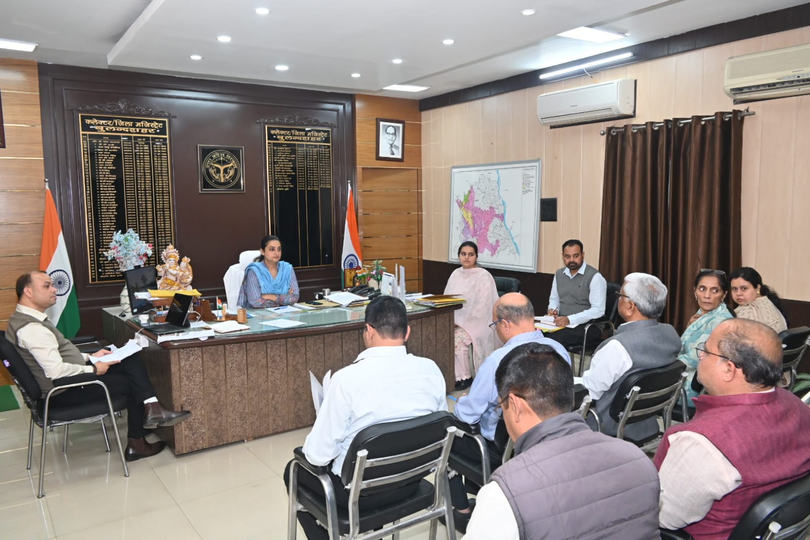 आंगनवाड़ी केंद्रों के आधुनिक निर्माण हेतु बैठक आहूत