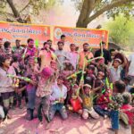 राष्ट्र चेतना मिशन ने निर्धन बस्ती के बच्चों के साथ मनायी होली