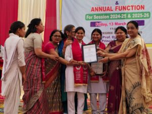 एकेपी डिग्री कॉलेज में दीक्षांत समारोह संपन्न