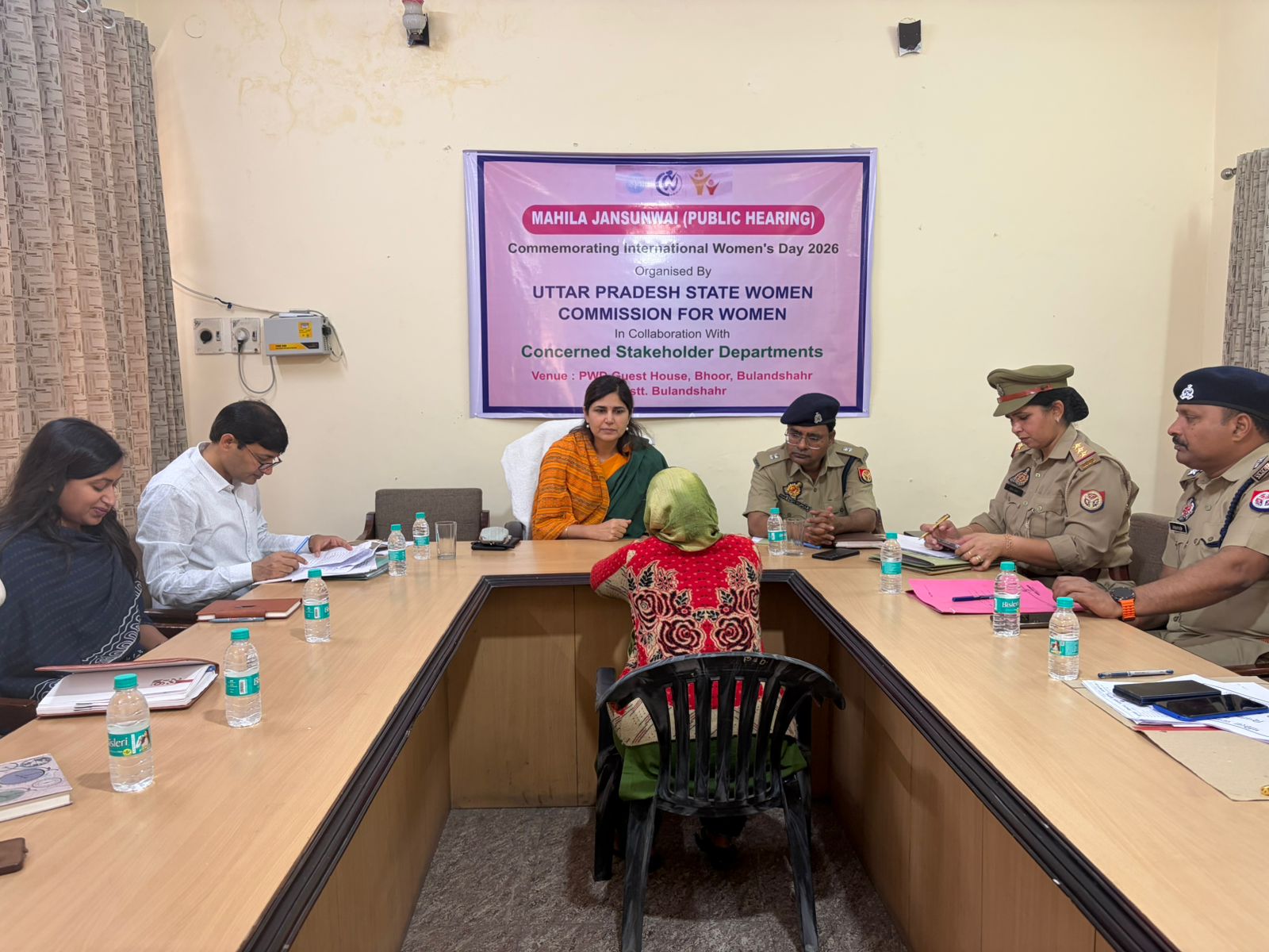 सदस्य राज्य महिला आयोग ने की महिला कल्याण एवं बाल विकास संबंधी कार्यो एवं योजनाओं की समीक्षा