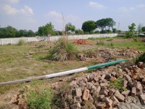 अवैध प्लॉटिंग पर चला प्राधिकरण का बुलडोजर