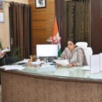 जिलाधिकारी ने की राजस्व विभाग की प्रगति की विस्तृत रूप से समीक्षा