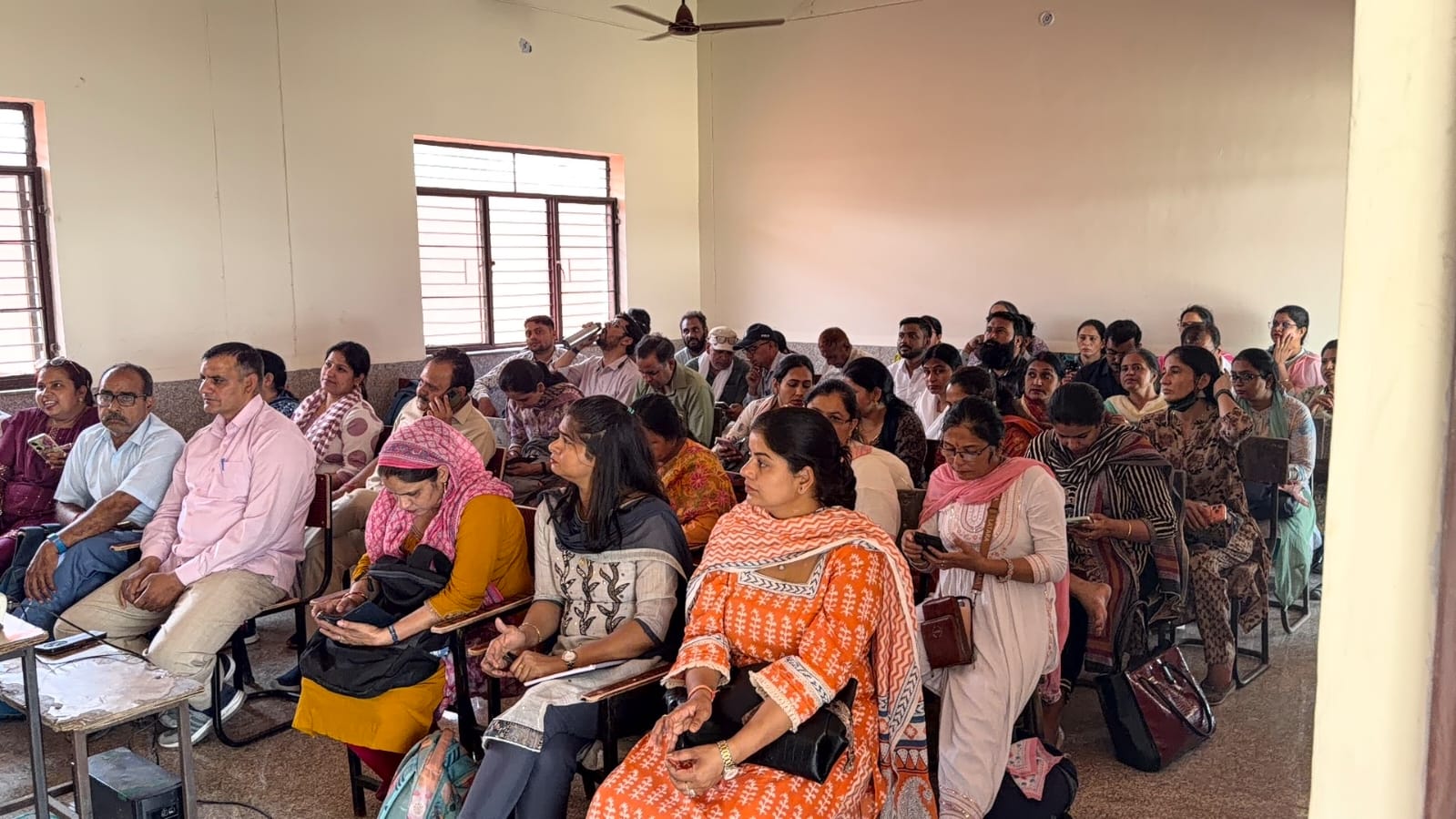 जनगणना के लिए दिया गया प्रशिक्षण