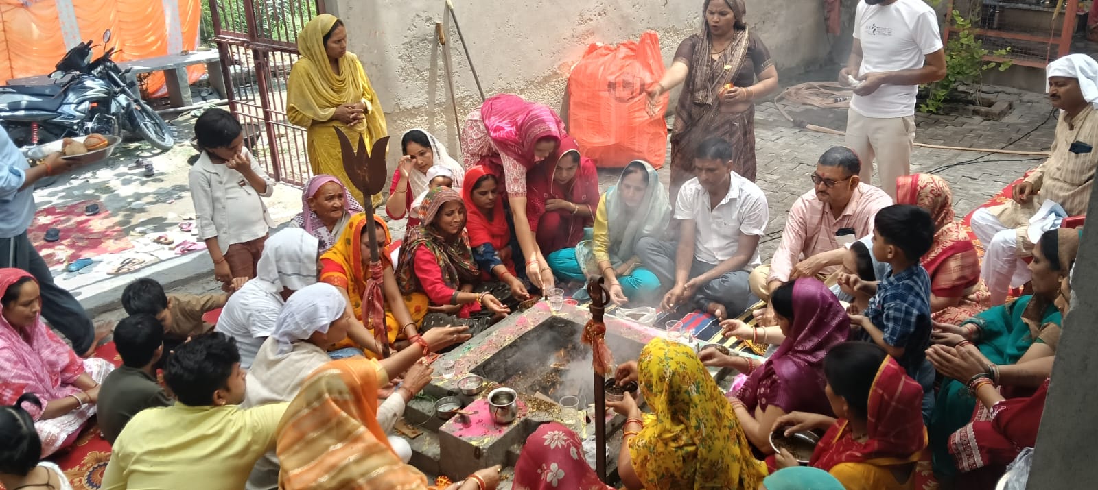 शनि मंदिर पर अखंड रामायण पाठ के बाद भंडारे का आयोजन