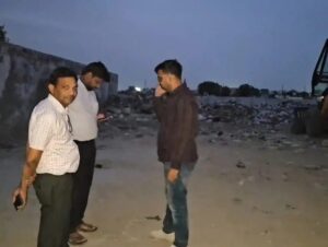 भारी मात्रा में पशुओं के आवशेष मिलने से लोगों में मचा हडकंप