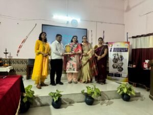 एकेपी डिग्री कॉलेज में विशिष्ट व्याख्यान का आयोजन
