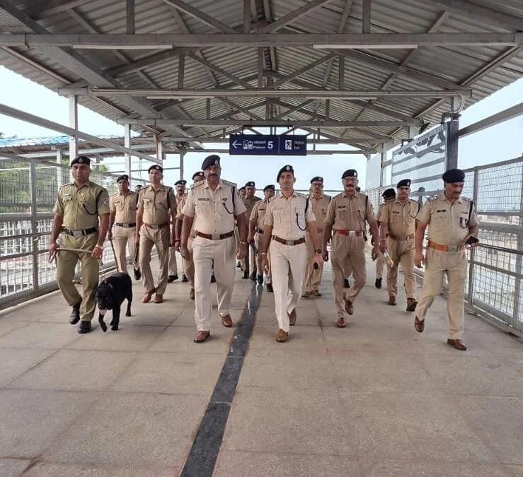 रेलवे पुलिस ने चलाया सघन चेकिंग अभियान