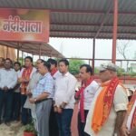 नंदीशाला का पालिका चेयरमैन ने नारियल फोड़कर किया शुभारंभ