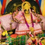नवरात्रि के तीसरे दिन की गई मां चंद्रघंटा की पूजा उपासना
