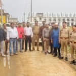 बिजली विभाग ने छापेमारी कर 5 बिजली चोरो को पकड़ा रंगे हाथ, करायी एफआईआर